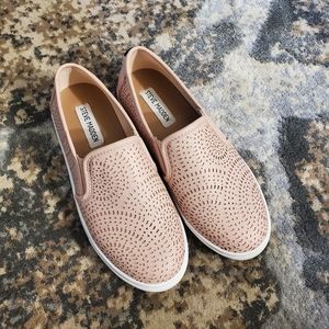 Steve Madden Slip on Sneaker lace cut up